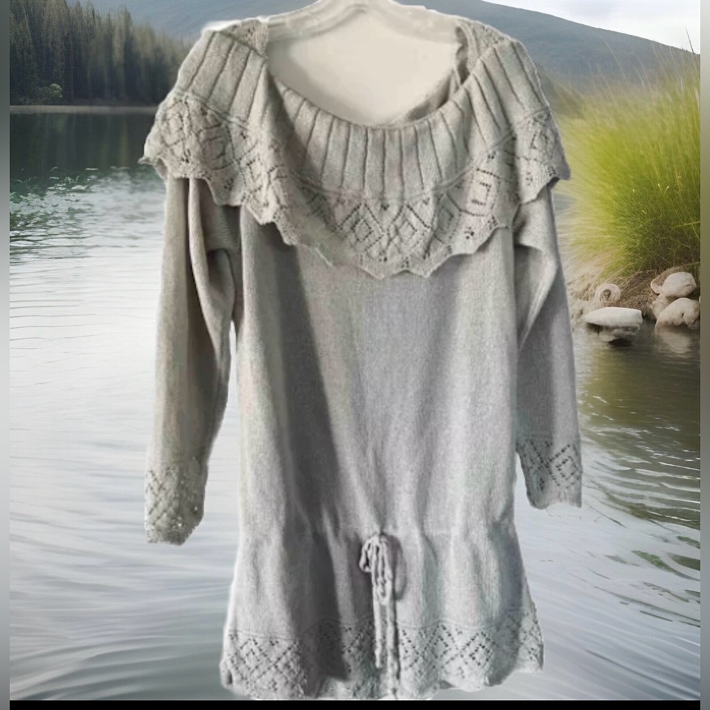Germaine Astor Lace Sweater Small Tan Off Shoulder Y2K 90’s Style Long Sleeve